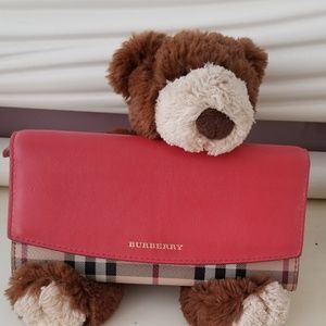 Burberry Leather Continental Wallet
